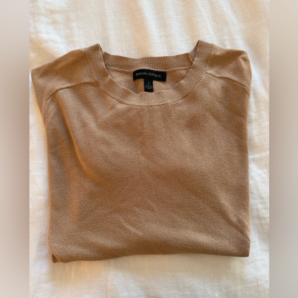 Banana Republic Tan Sweater Size Small